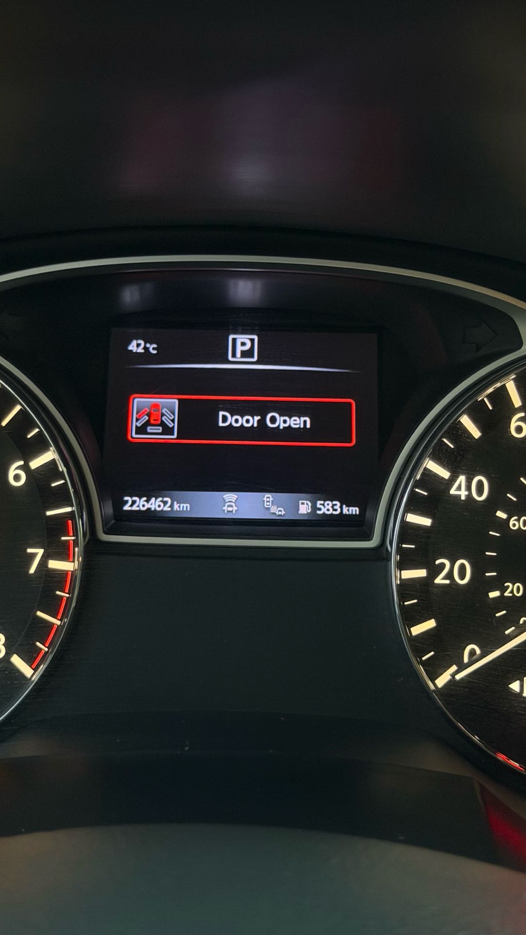Car Image 2018 NISSAN ALTIMA SV