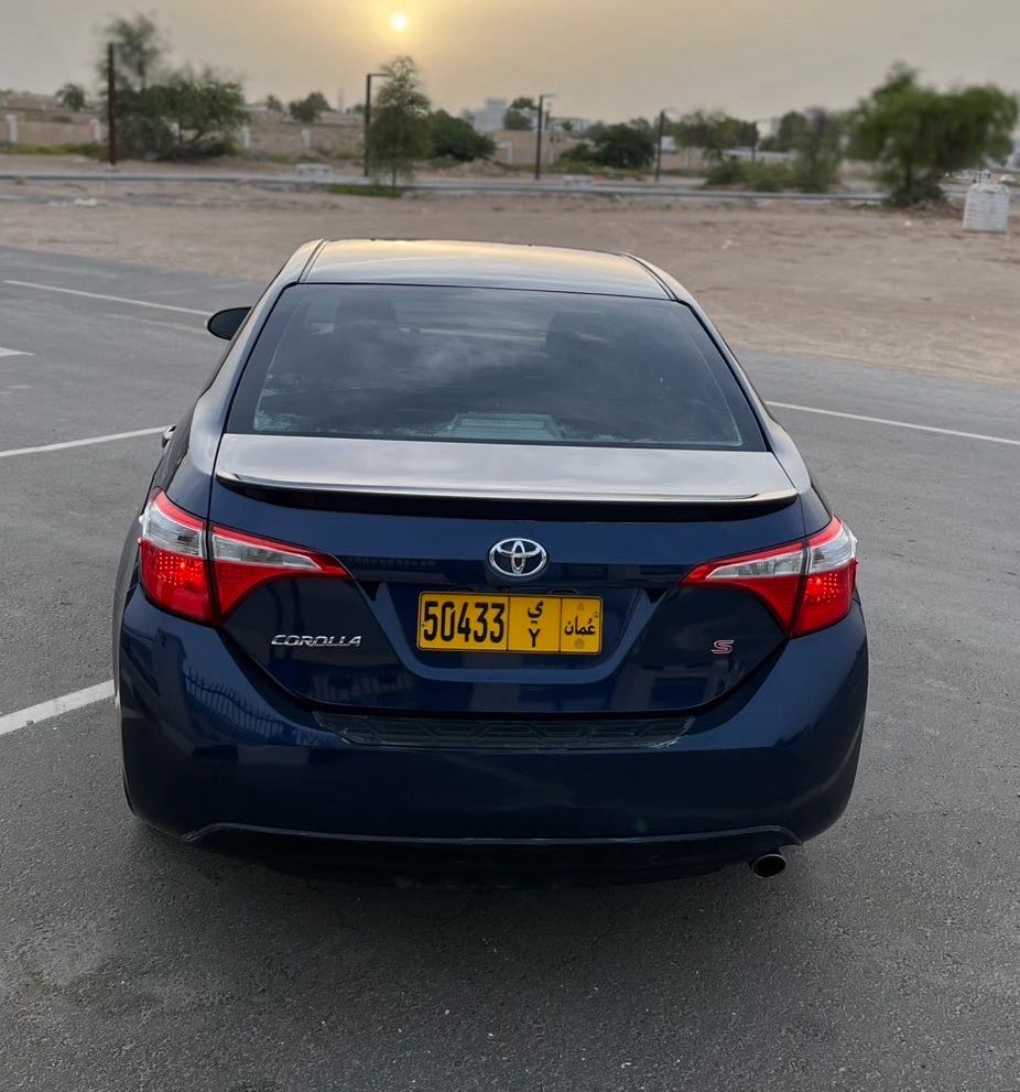Car Image 2015 TOYOTA COROLLA S