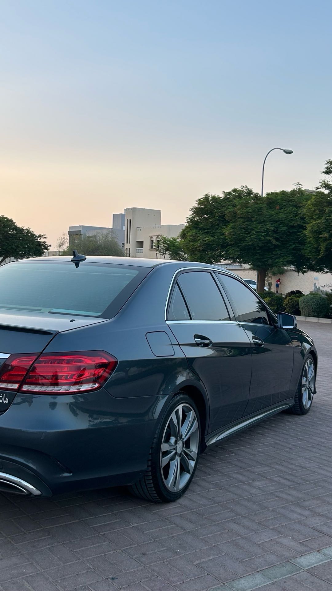 Car Image 2014 MERCEDES E Class 350