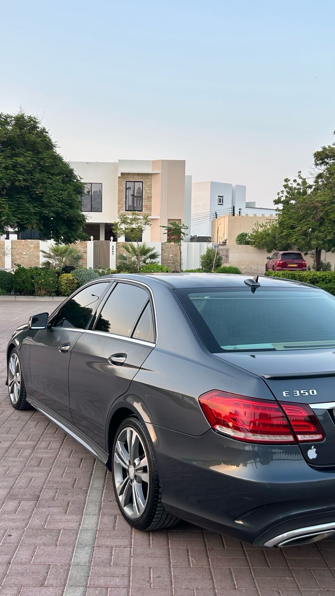 Car Image 2014 MERCEDES E Class 350