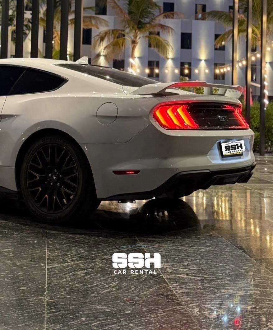 FORD MUSTANG 2022
