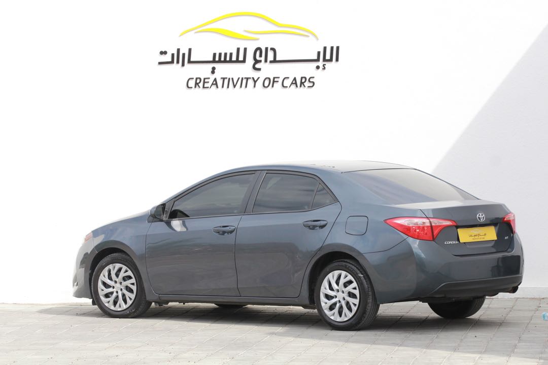 Car Image 2019 TOYOTA COROLLA LE