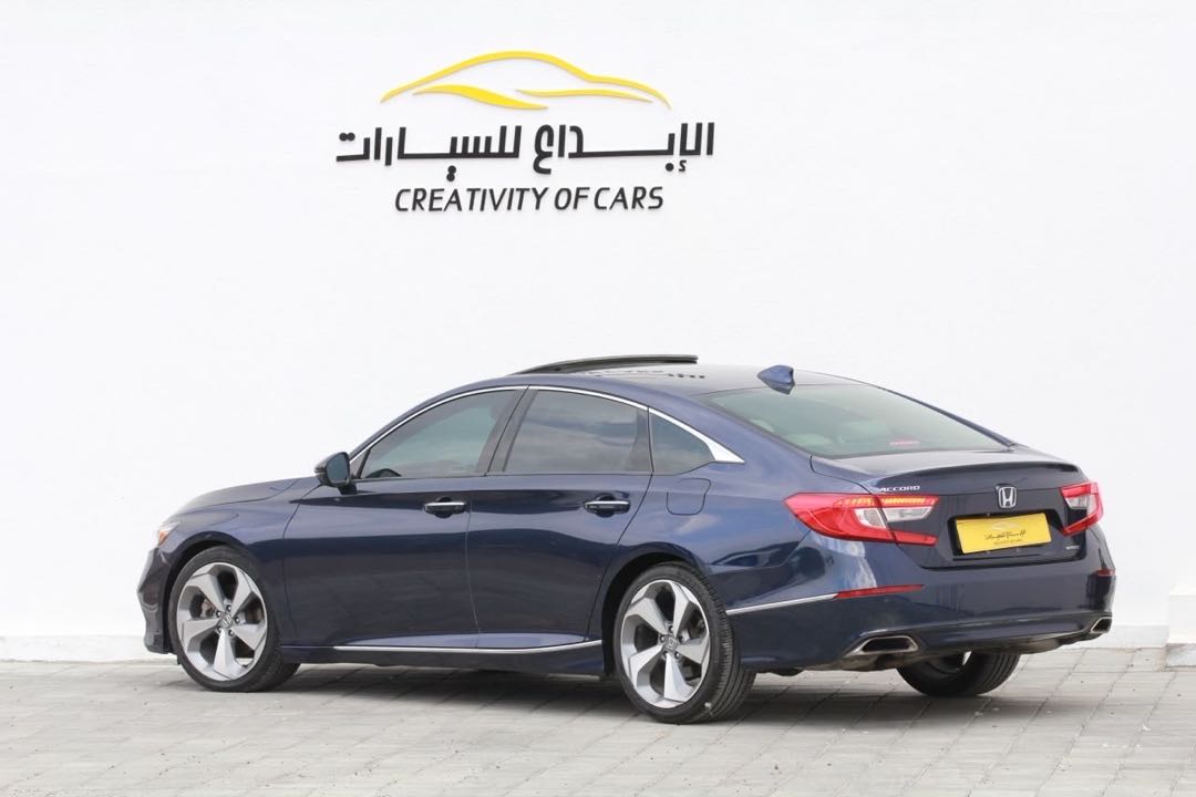 Car Image 2018 HONDA ACCORD TOURING