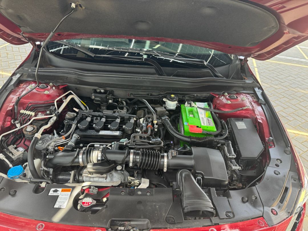 Car Image 2018 HONDA ACCORD EXL