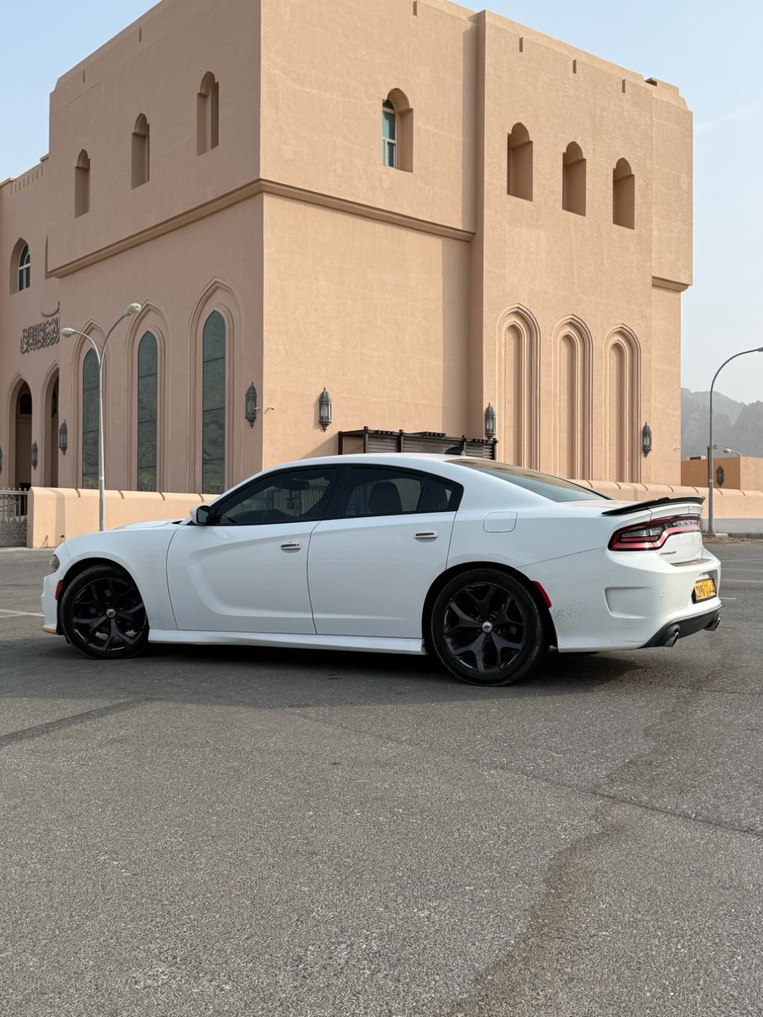 Car Image 2019 DODGE CHARGER GT