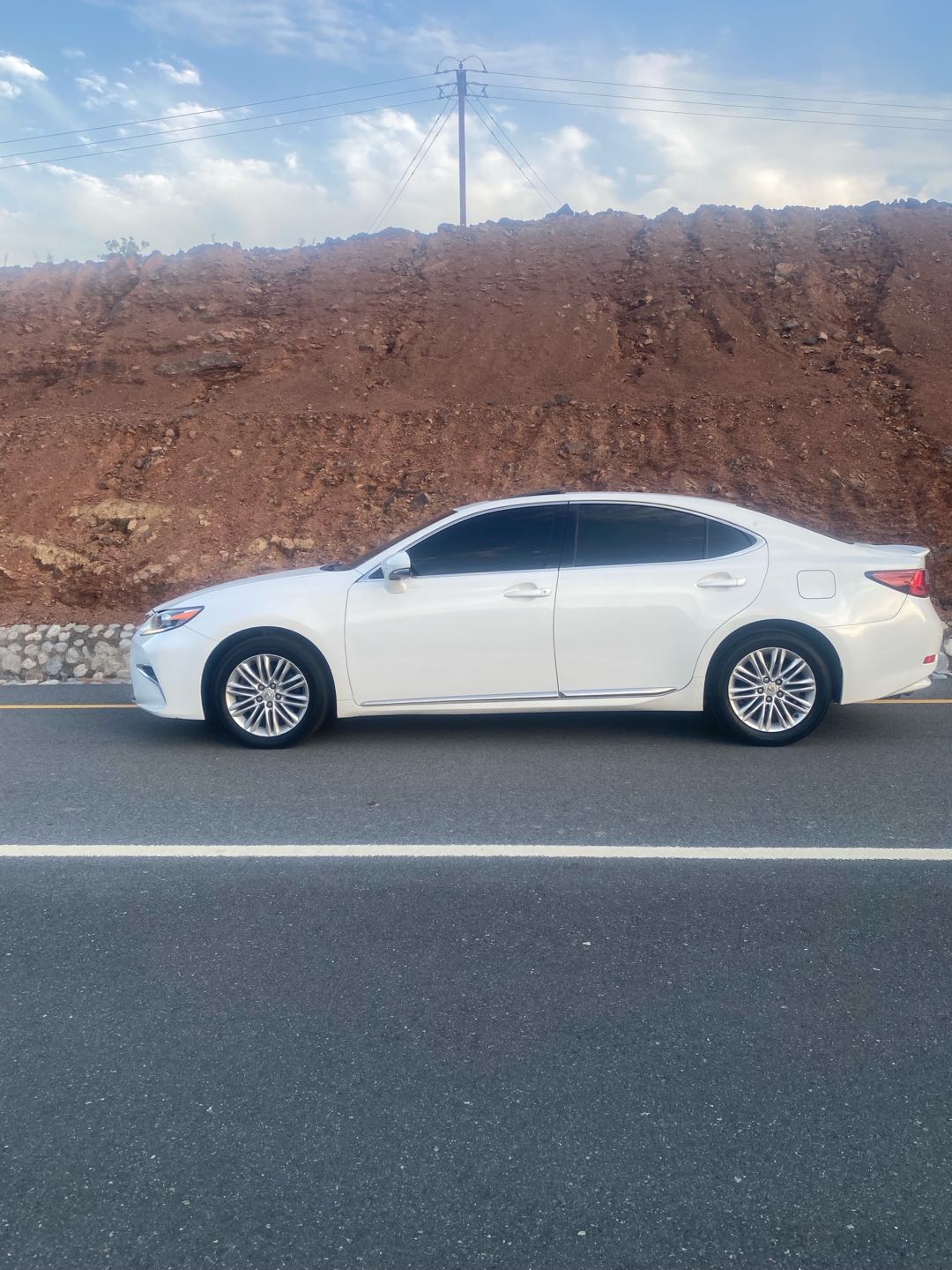 Car Image 2017 LEXUS ES 350