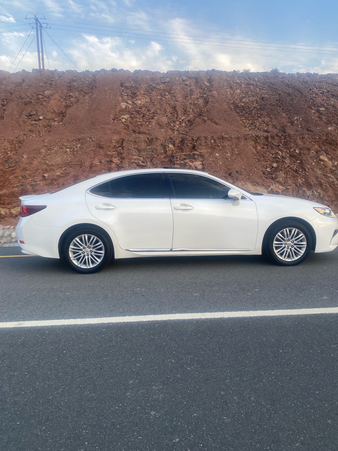 Car Image 2017 LEXUS ES 350