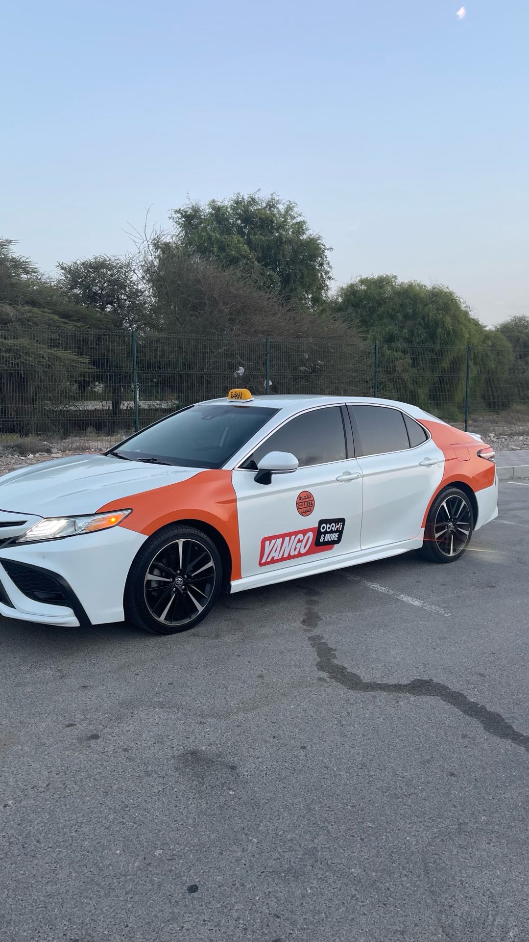 Car Image 2018 TOYOTA CAMRY XSE