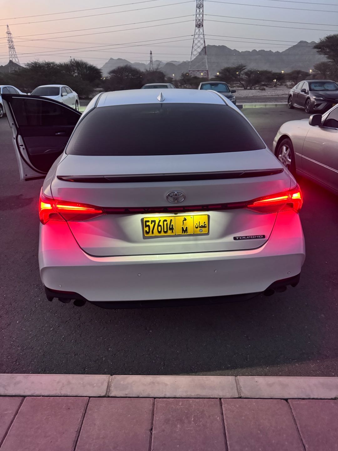 Car Image 2019 TOYOTA AVALON TOURING