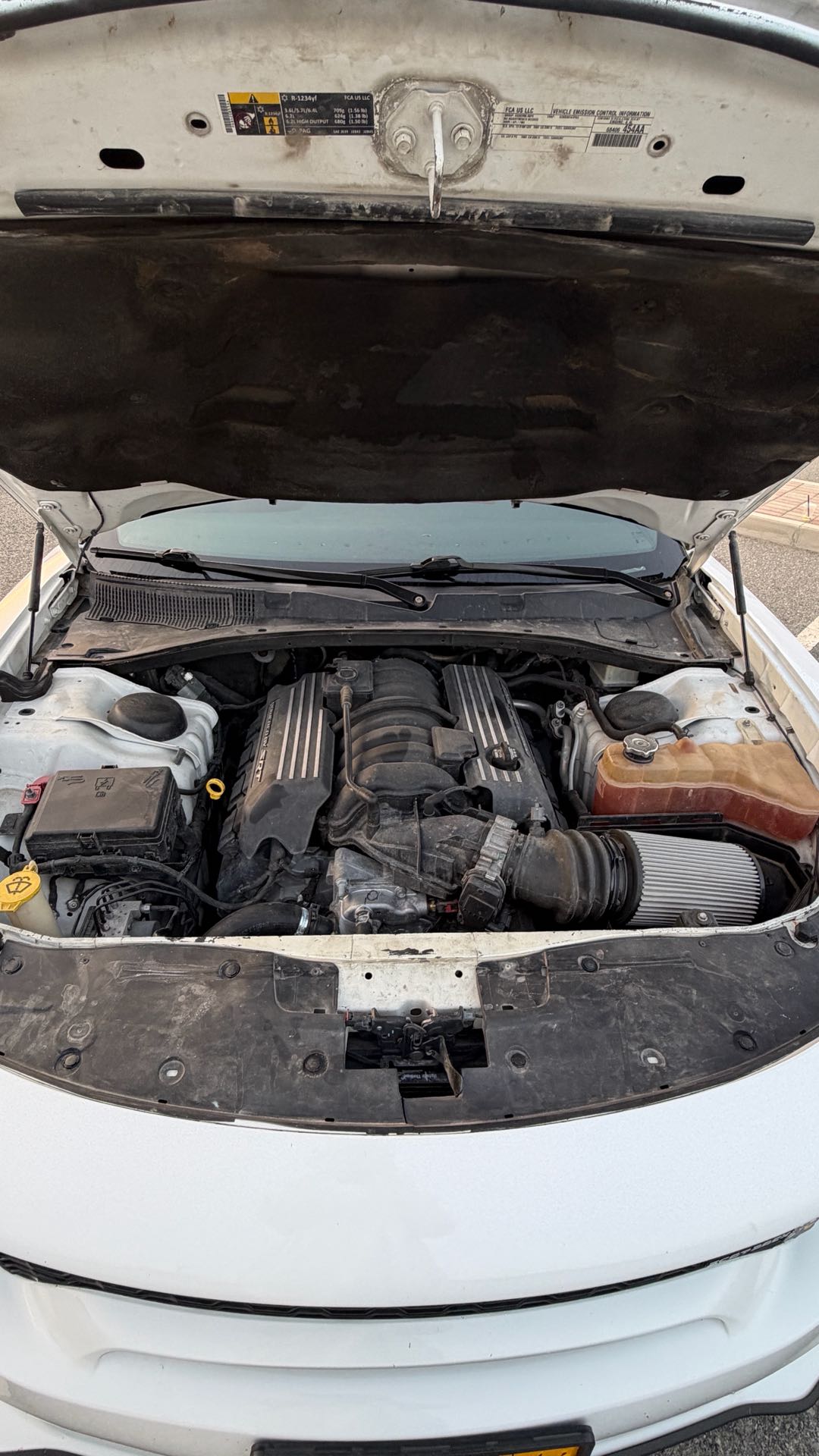Car Image 2019 DODGE CHARGER SCAT PACK