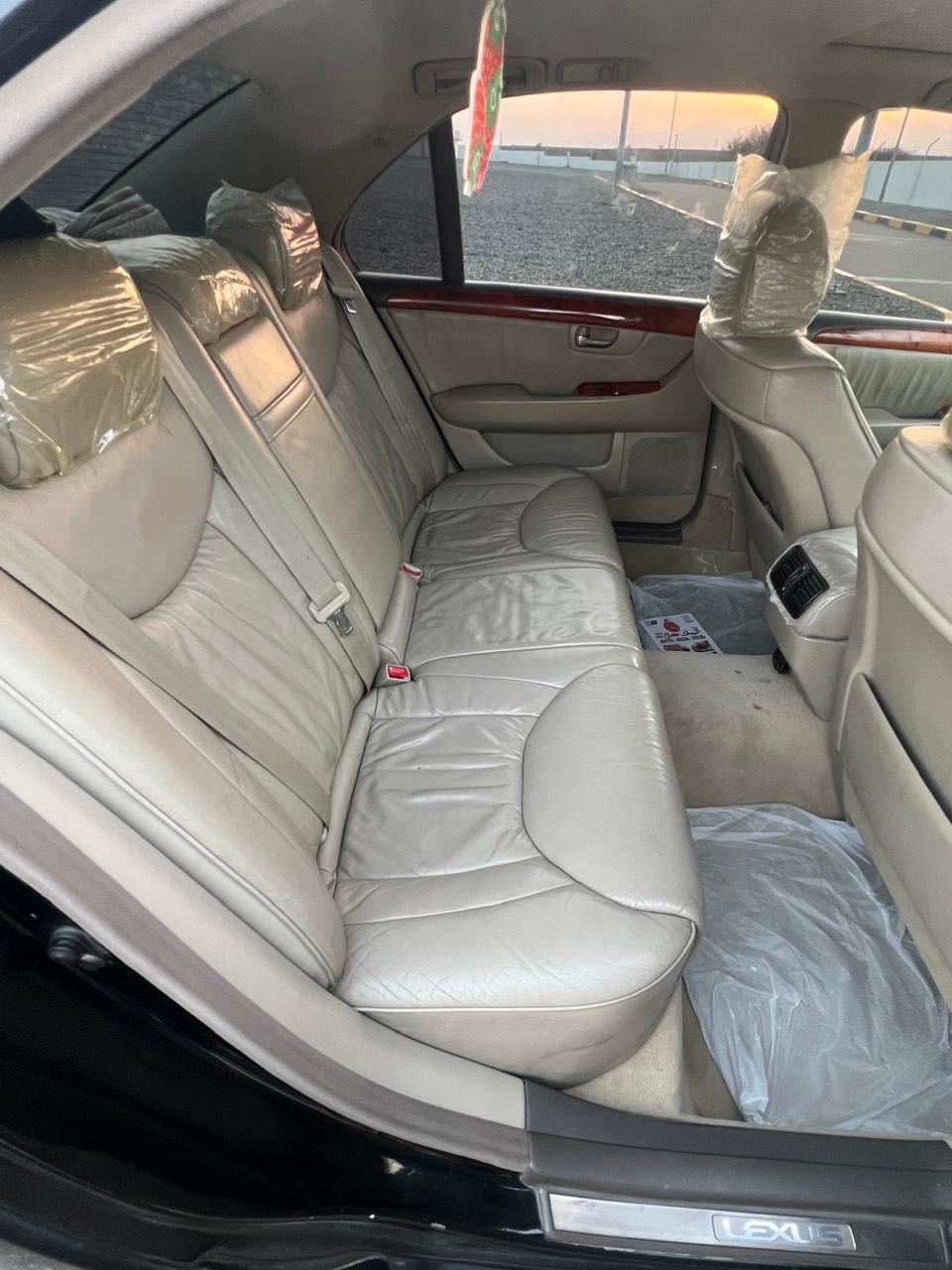 Car Image 2002 LEXUS LS 430