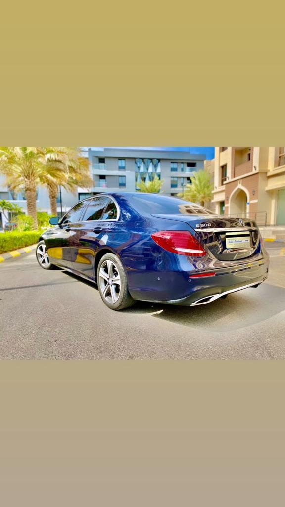 Car Image 2017 MERCEDES E Class 300