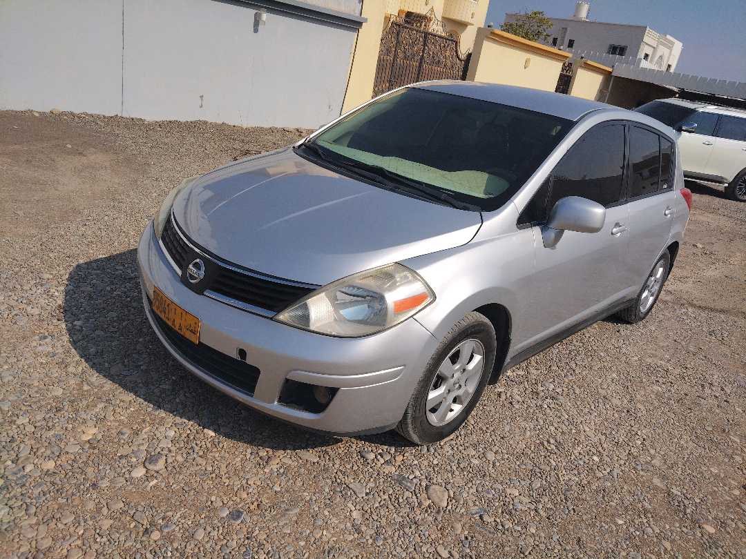 Car Image 2009 NISSAN VERSA NOTE 