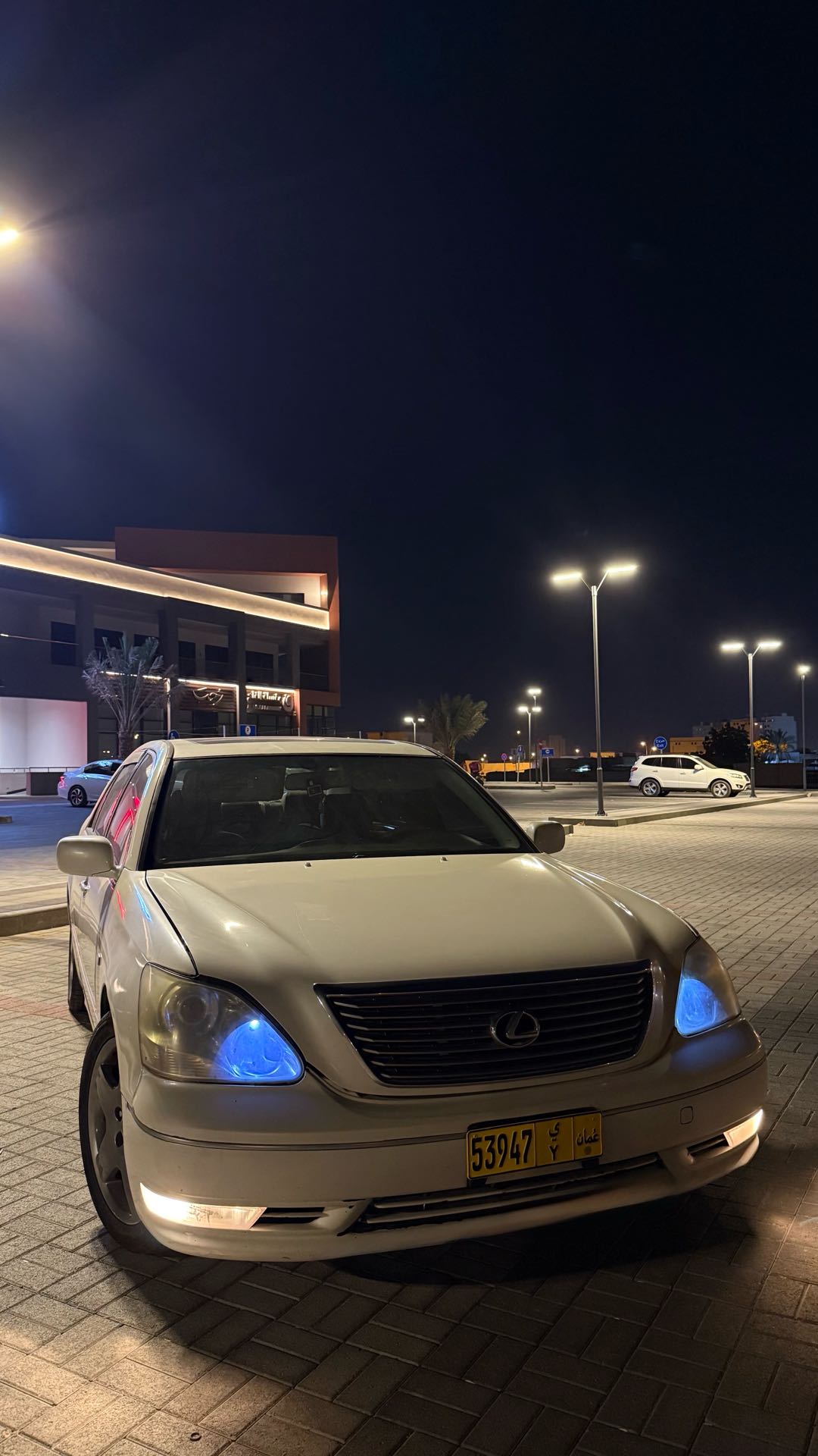 Car Image 2004 LEXUS LS 430