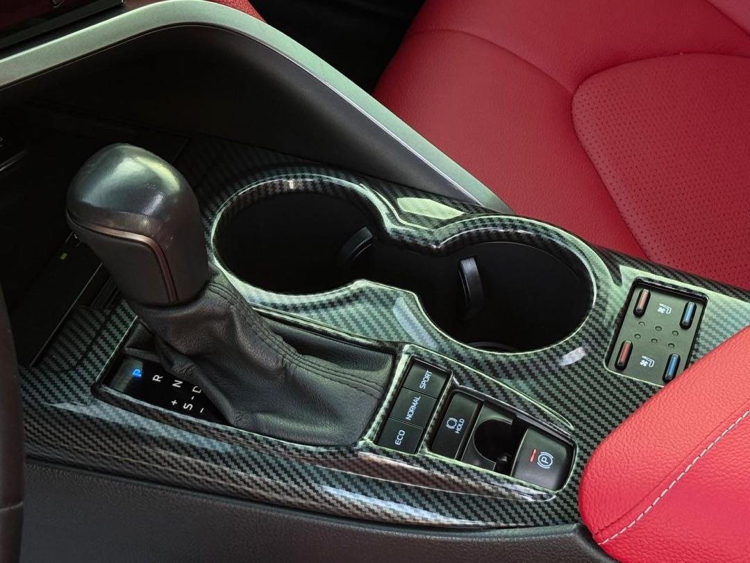 Car Image 2022 TOYOTA CAMRY XSE