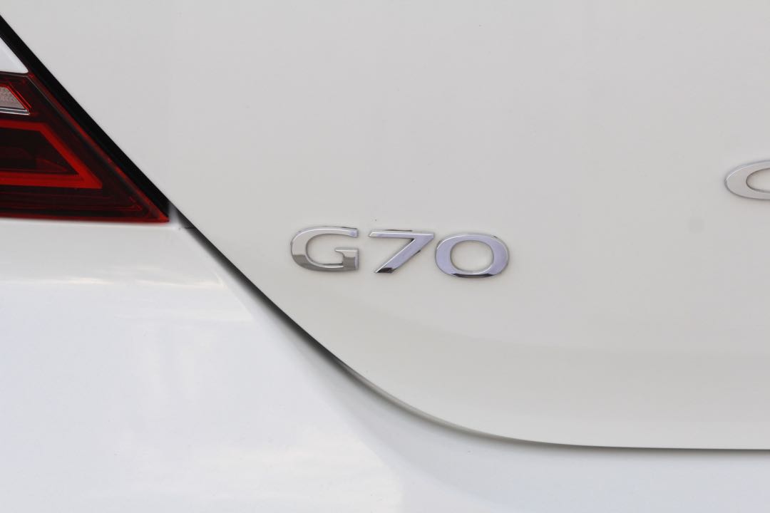 Car Image 2023 HYUNDAI GENESIS 