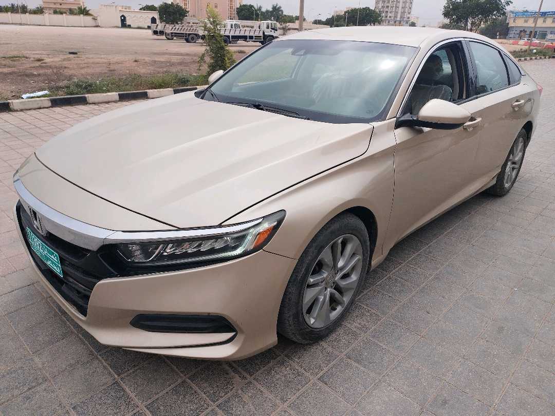 Car Image 2018 HONDA ACCORD LX