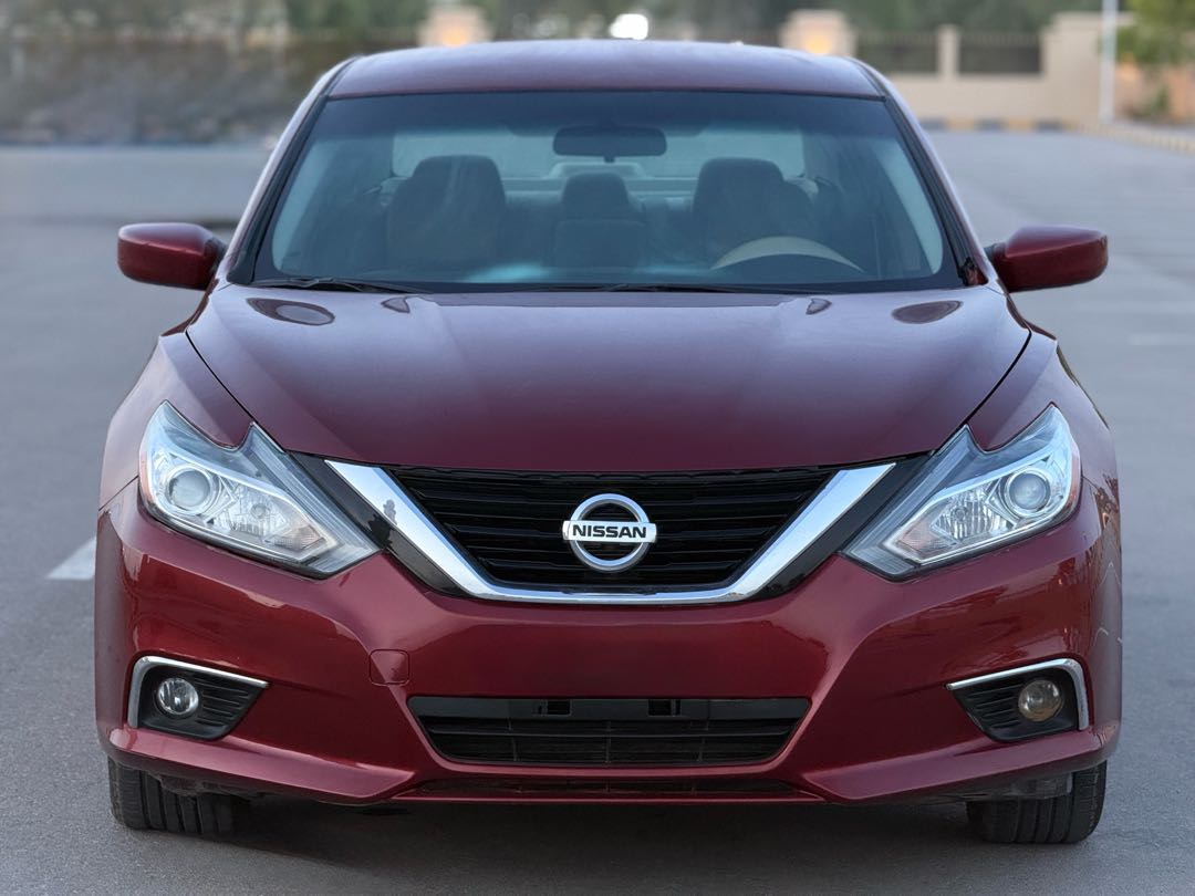 Car Image 2016 NISSAN ALTIMA SV