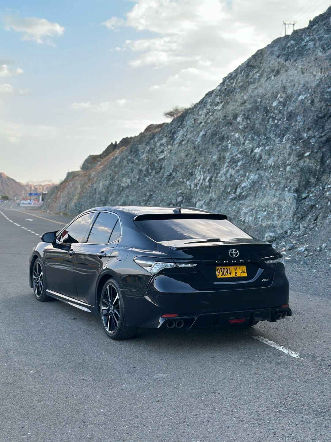 Car Image 2018 TOYOTA CAMRY XSE