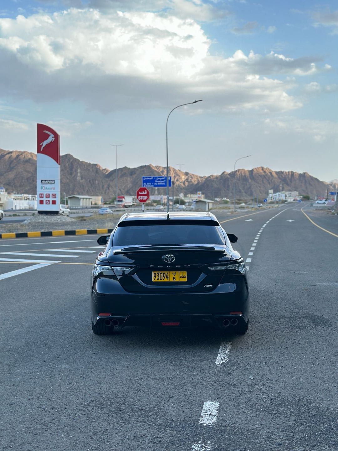 Car Image 2018 TOYOTA CAMRY XSE
