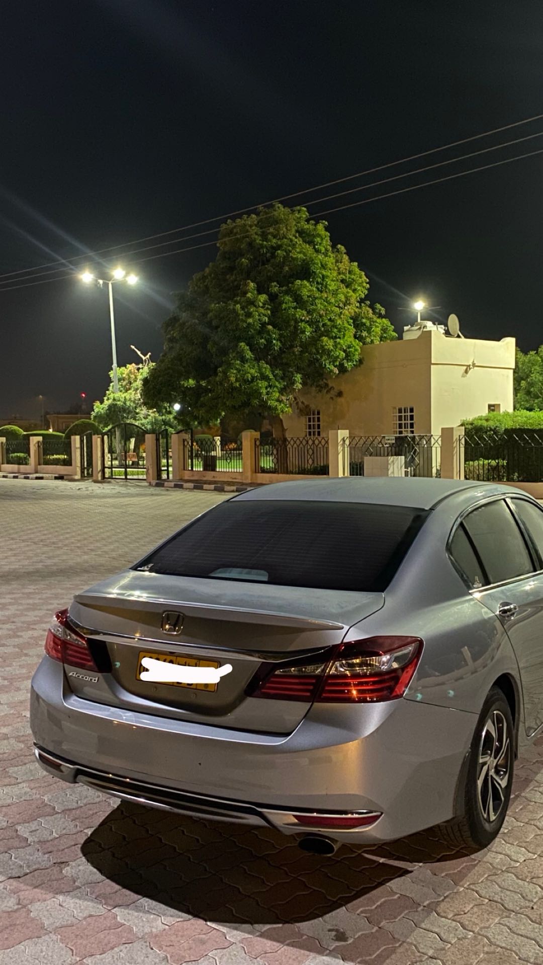 Car Image 2017 HONDA ACCORD EXL