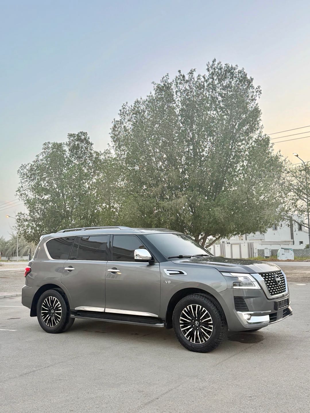 Car Image 2019 NISSAN ARMADA 