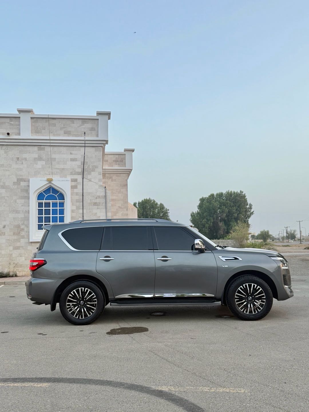 Car Image 2019 NISSAN ARMADA 