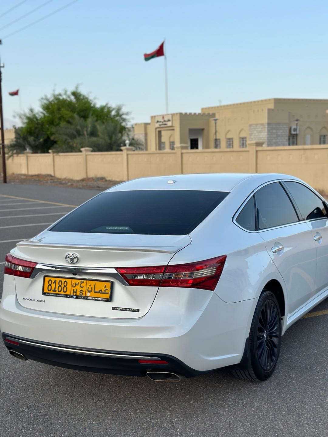 Car Image 2018 TOYOTA AVALON TOURING