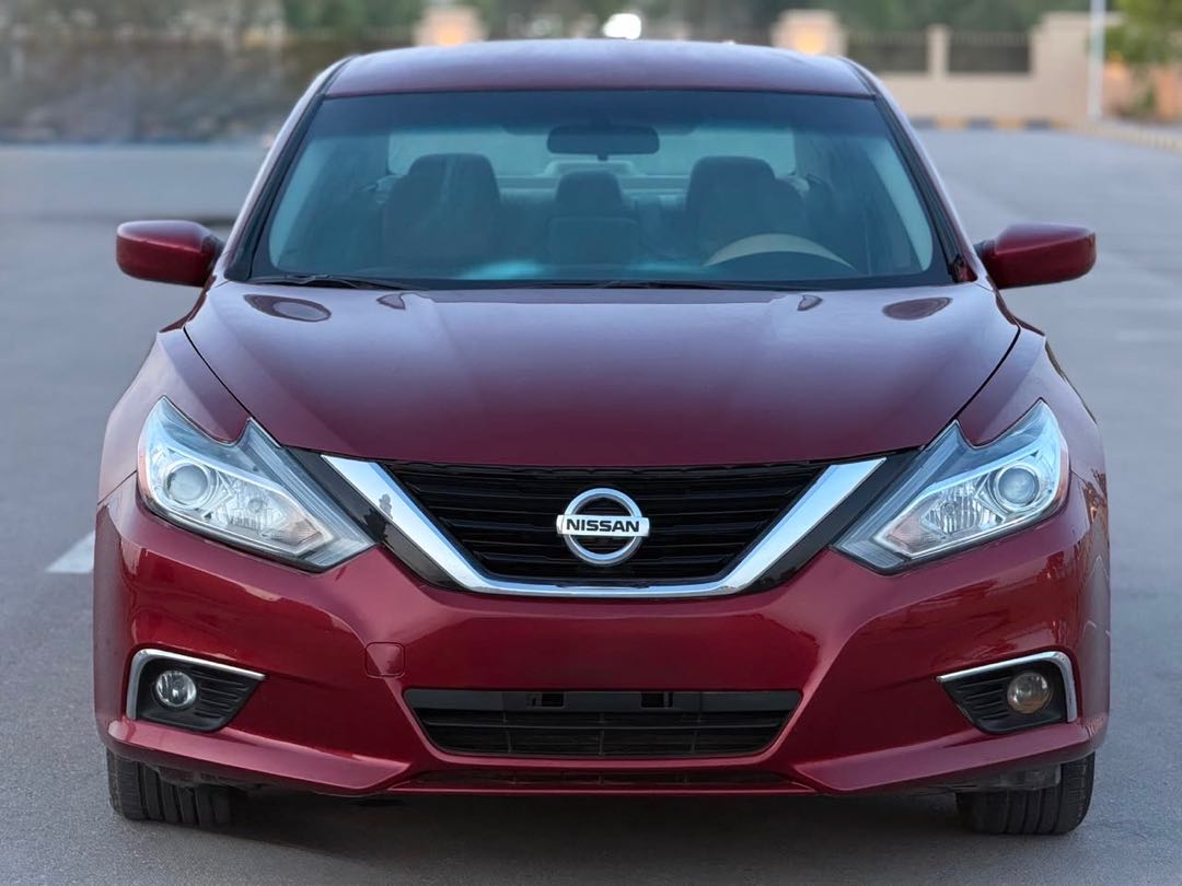 Car Image 2016 NISSAN ALTIMA SV