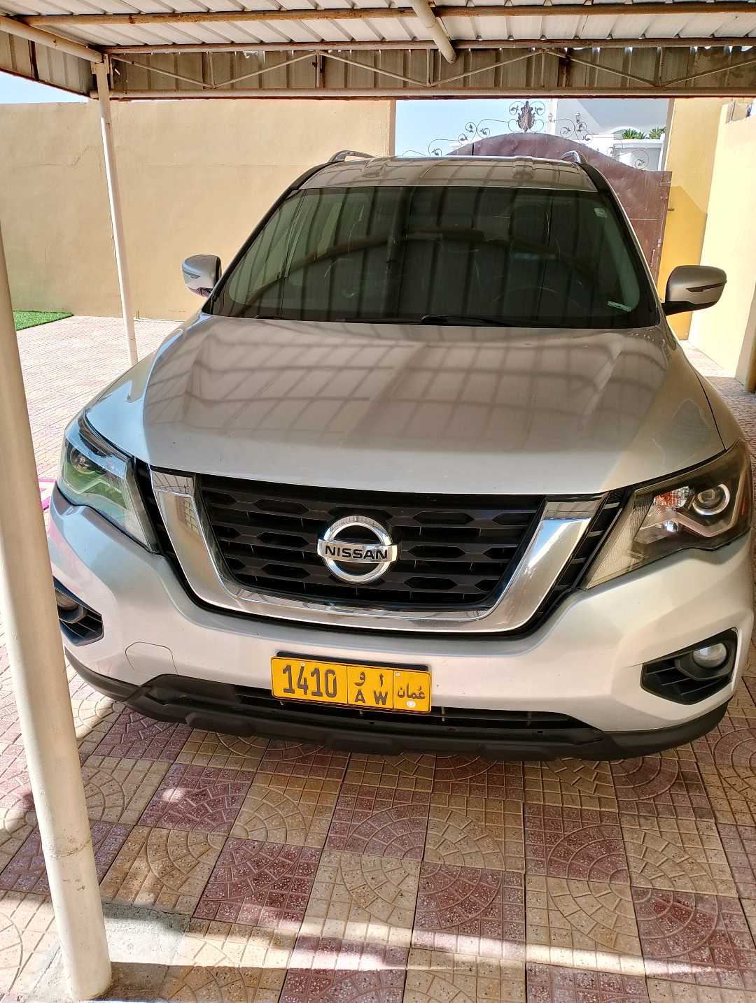Car Image 2017 NISSAN PATHFINDER SV