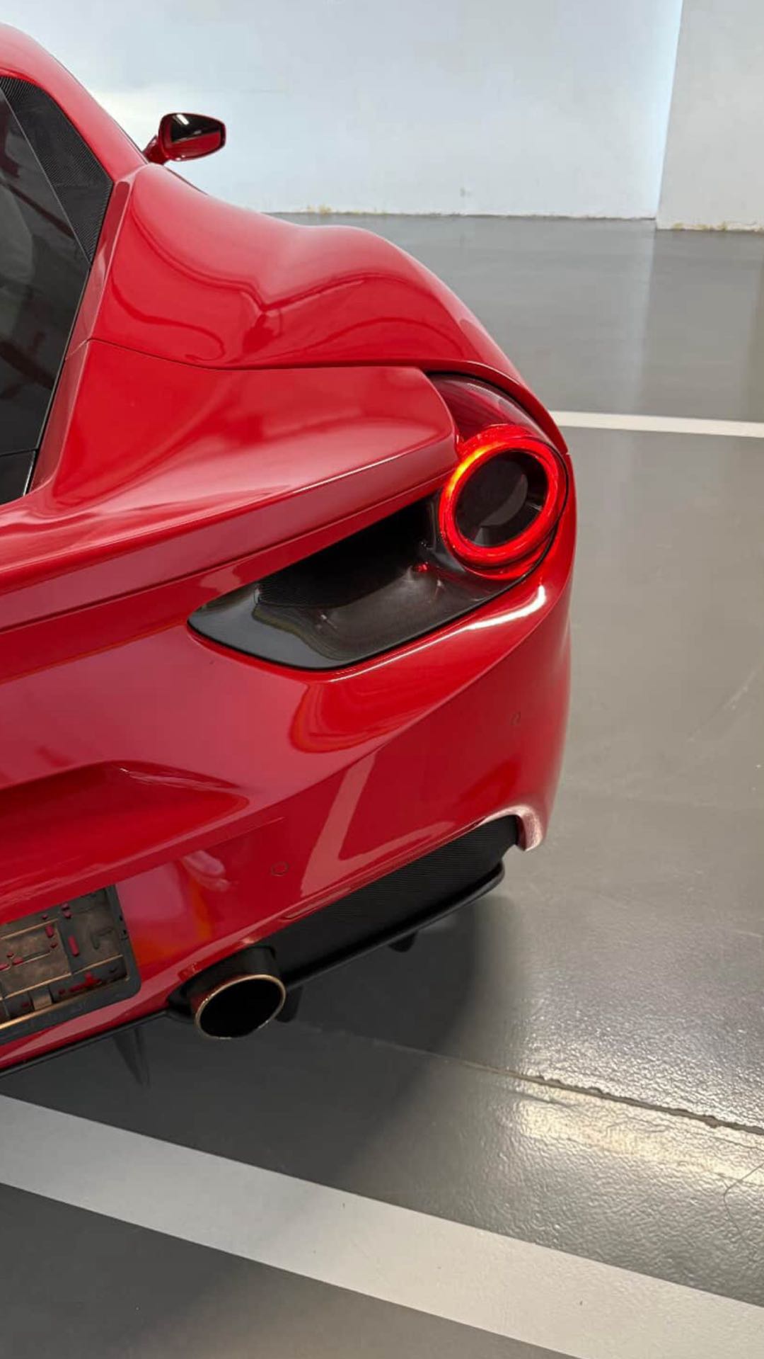 فيراري 488 2022
