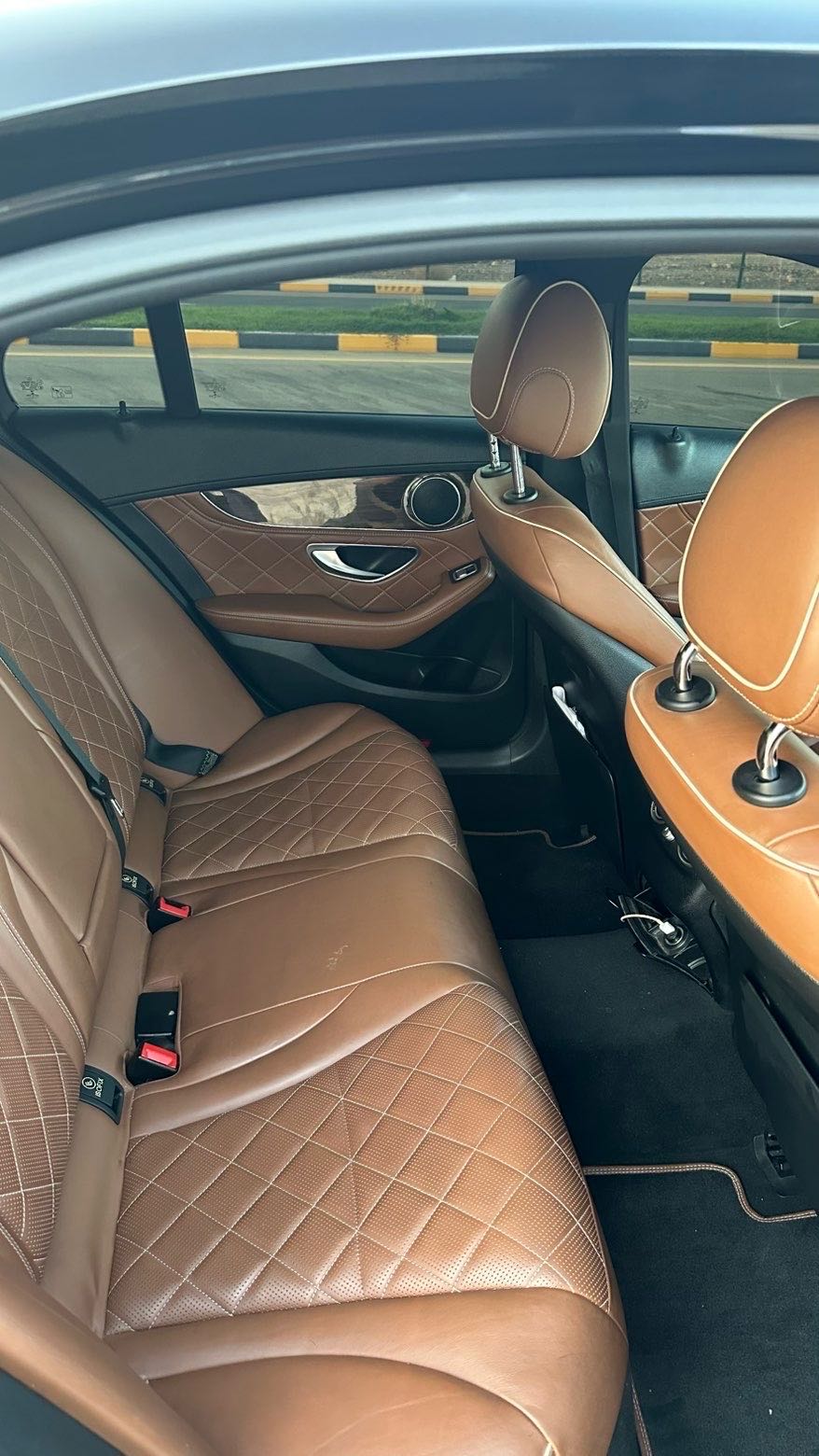 Car Image 2018 MERCEDES C Class 300