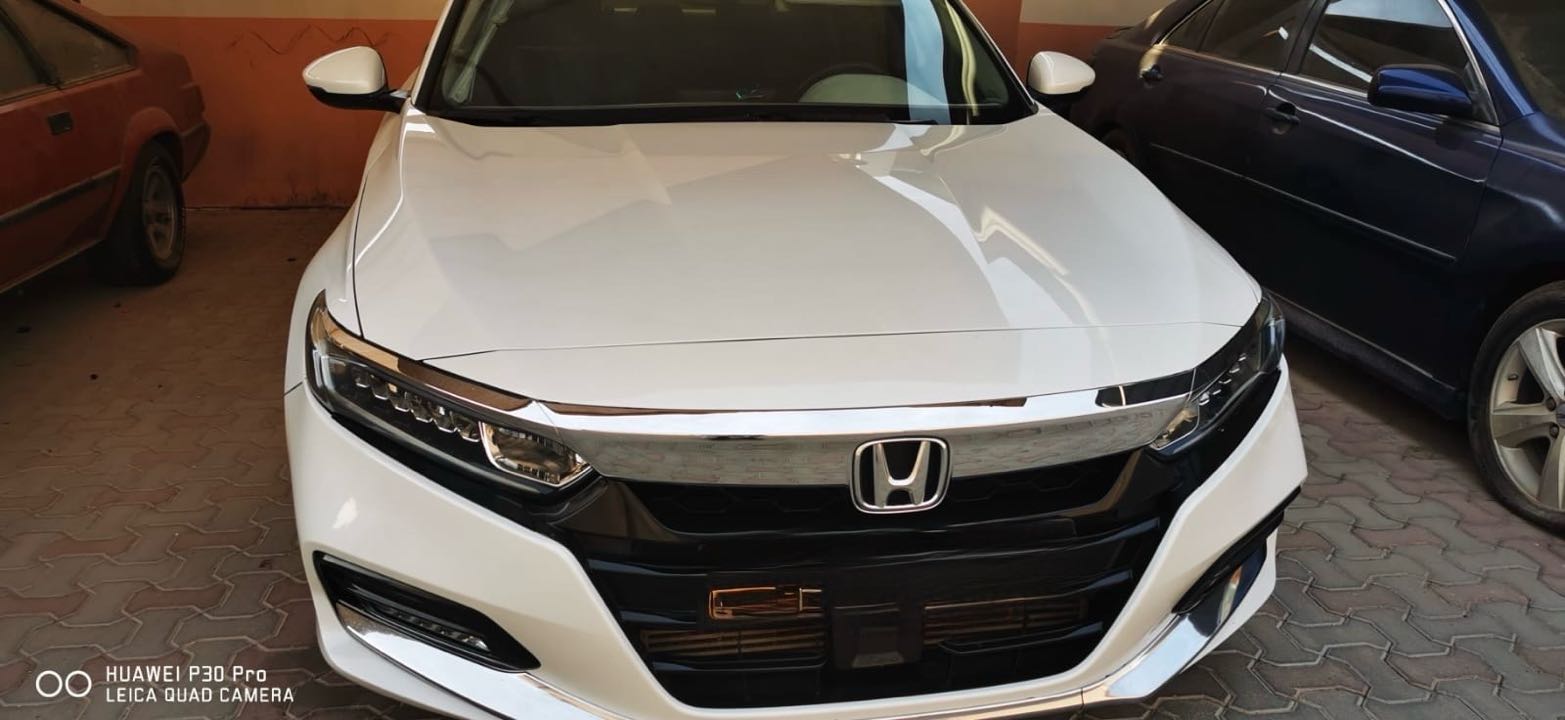 Car Image 2019 HONDA ACCORD EXL