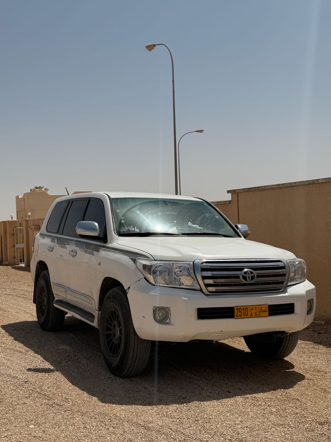 Car Image 2010 TOYOTA LAND CRUISER GX.R