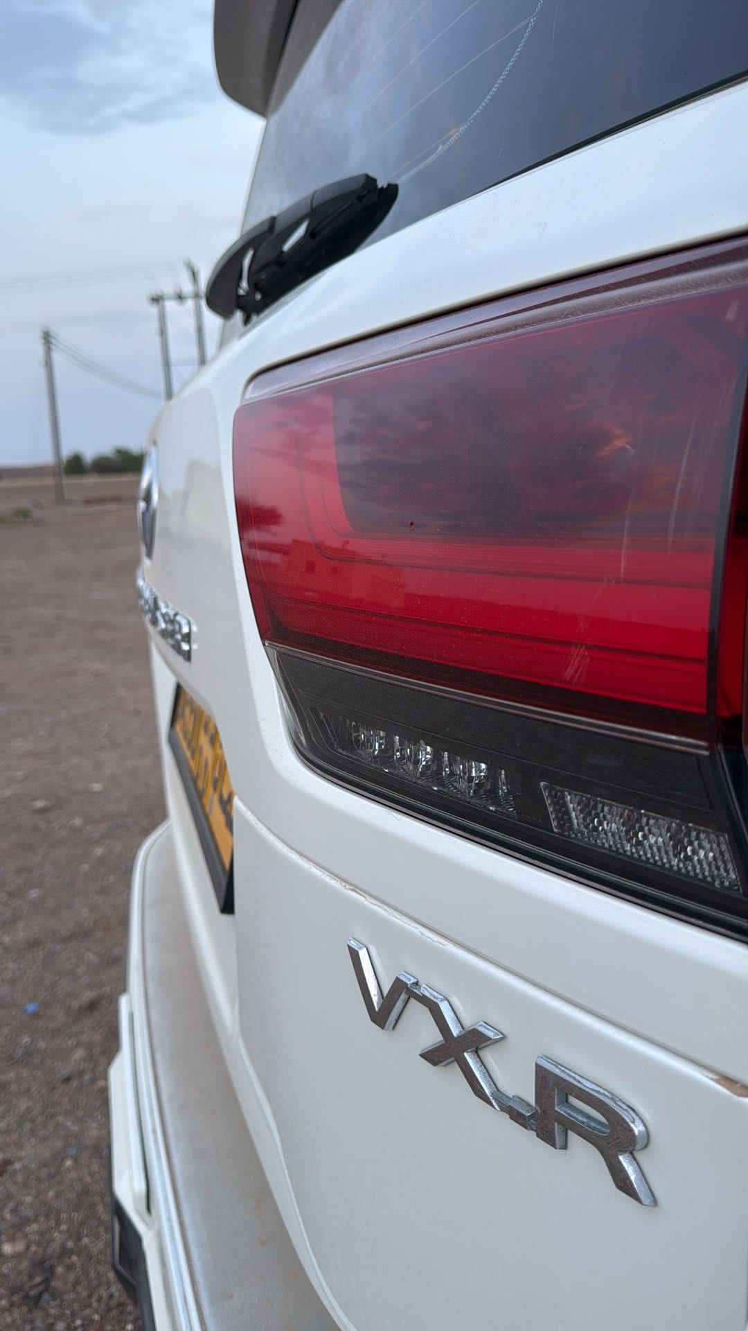 Car Image 2022 TOYOTA LAND CRUISER VX.R