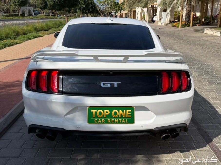 FORD MUSTANG 2023