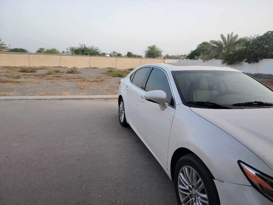 Car Image 2016 LEXUS ES 350