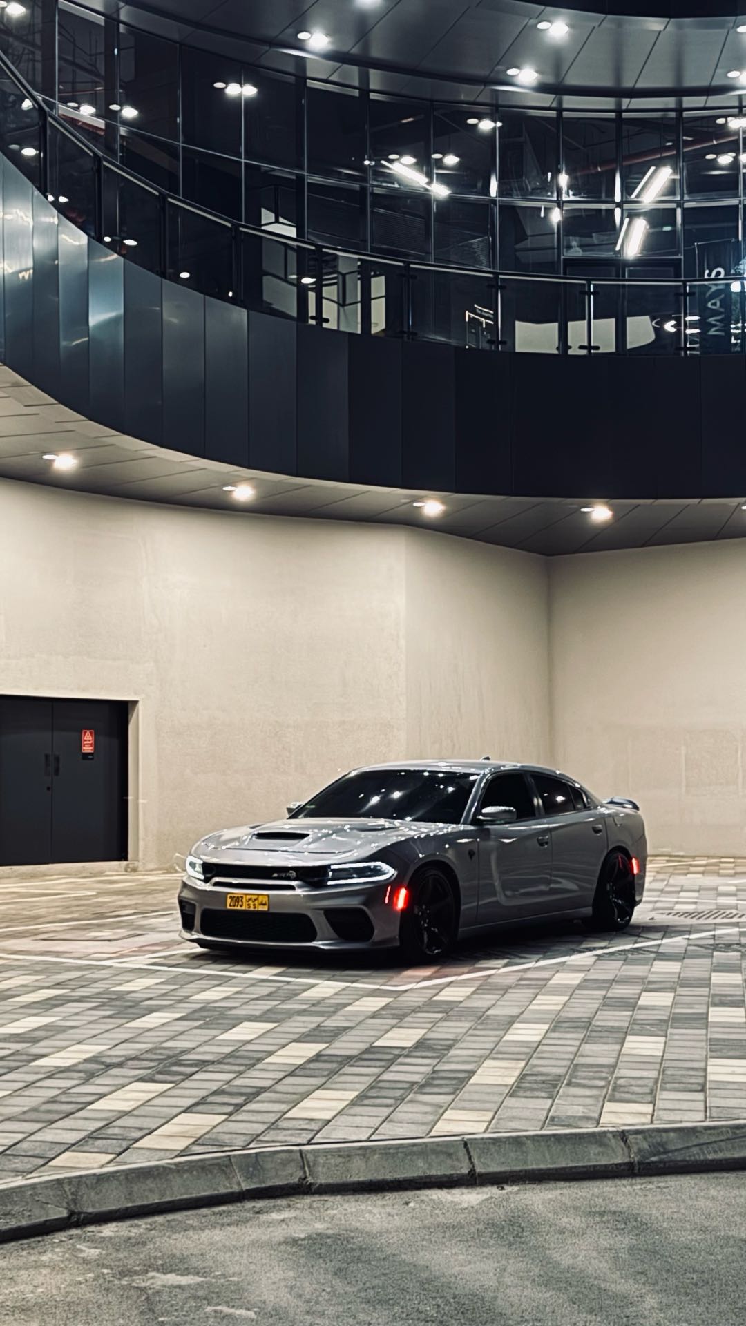 Car Image 2018 DODGE CHARGER R/T