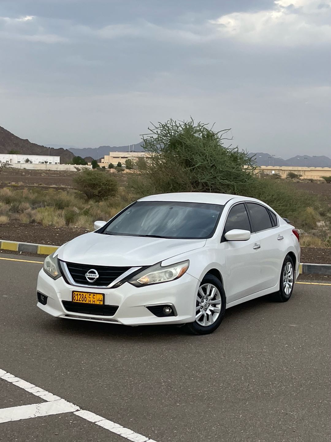 Car Image 2016 NISSAN ALTIMA S