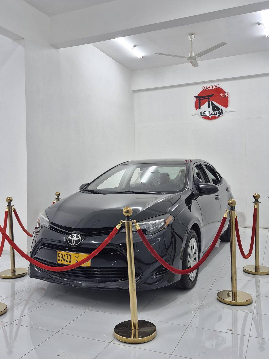 Car Image 2019 TOYOTA COROLLA LE