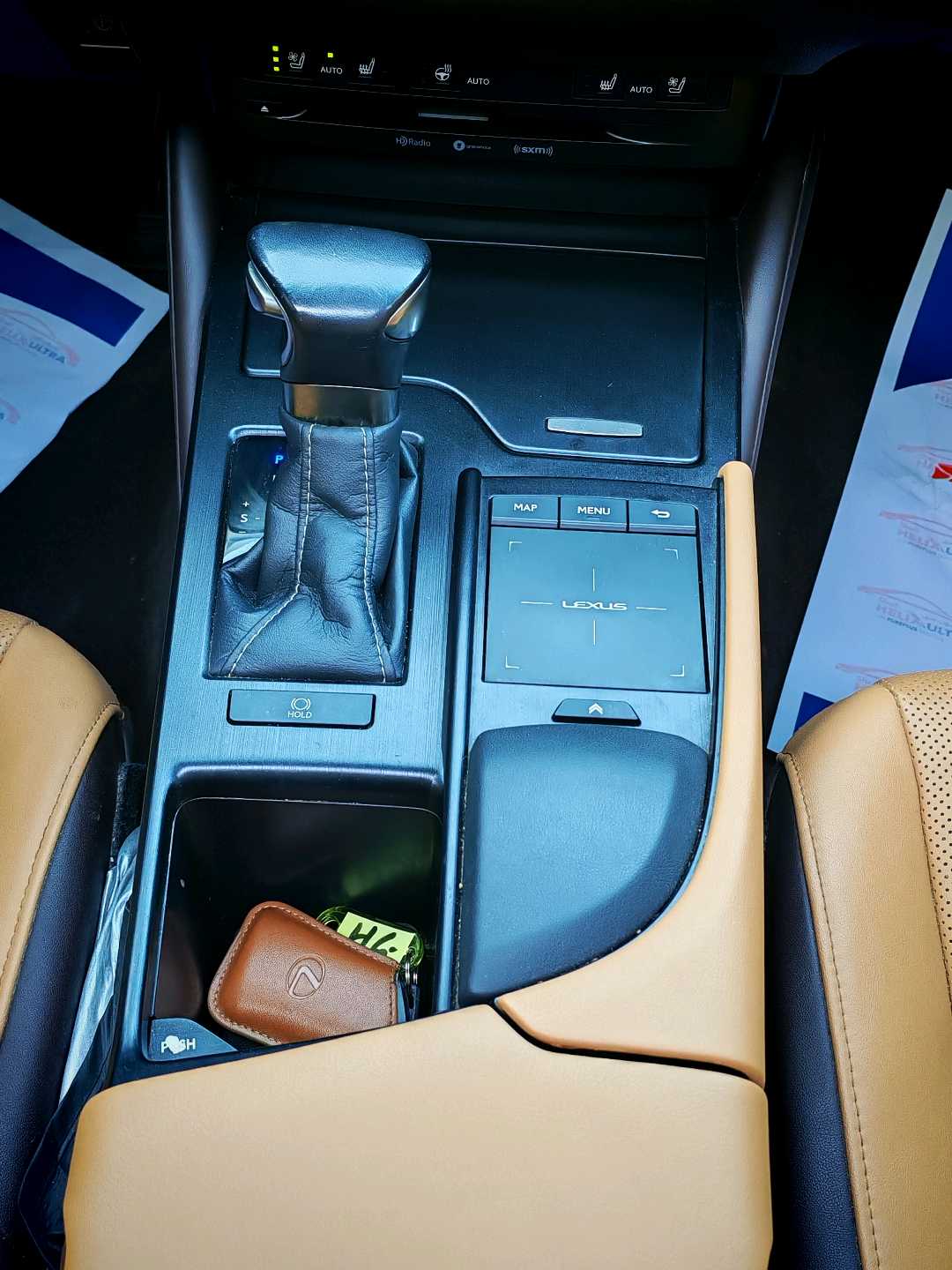 Car Image 2021 LEXUS ES 350