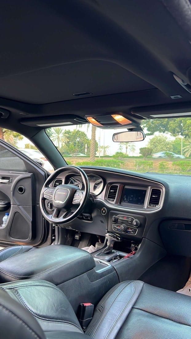 Car Image 2020 DODGE CHARGER SXT