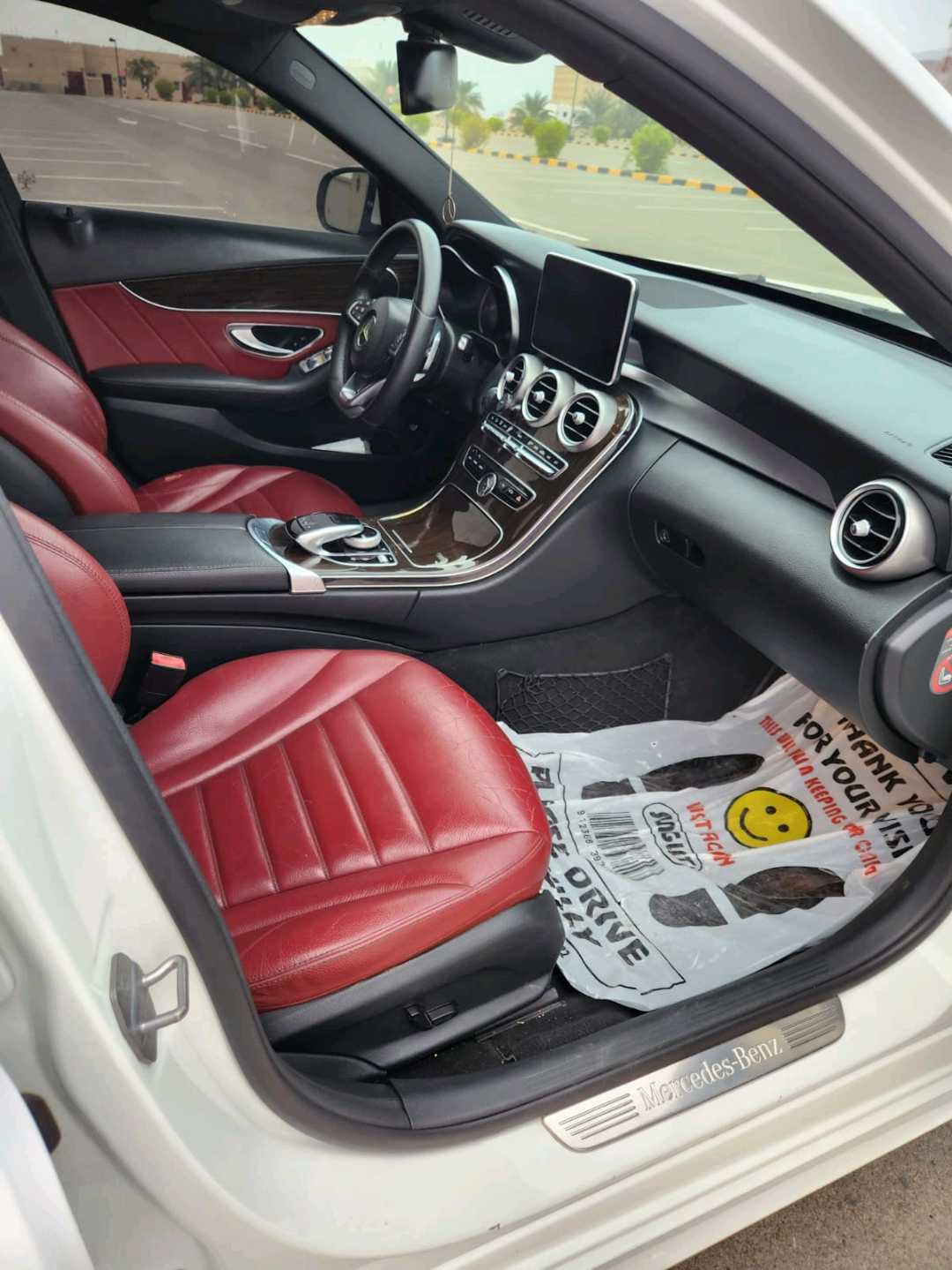 Car Image 2018 MERCEDES C Class 200