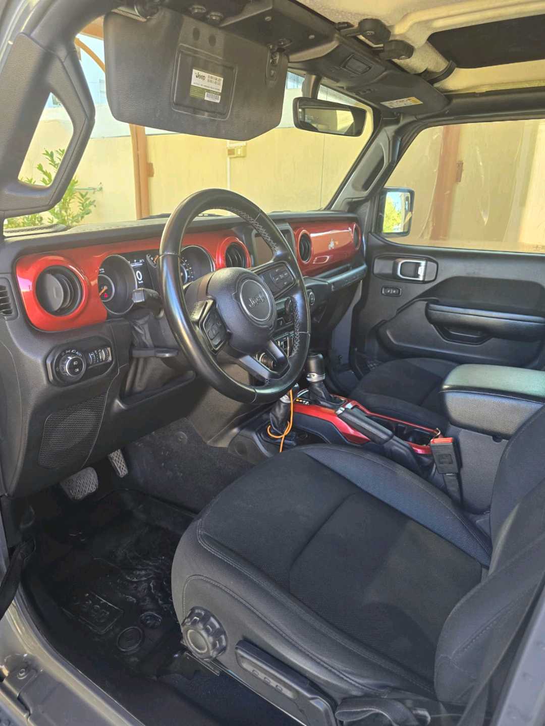 Car Image 2020 JEEP WRANGLER Sport