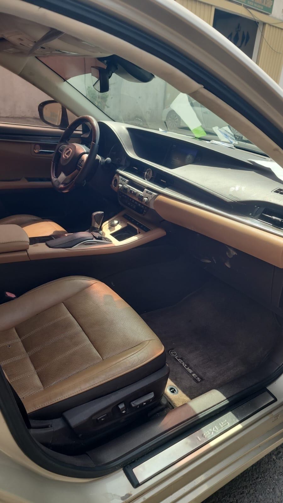 Car Image 2018 LEXUS ES 350