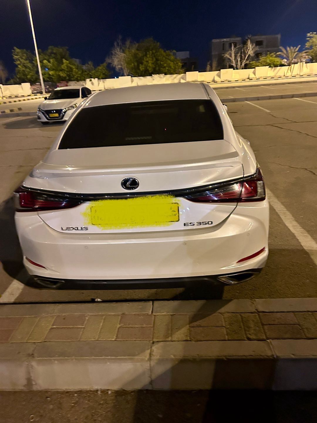 Car Image 2019 LEXUS ES 350