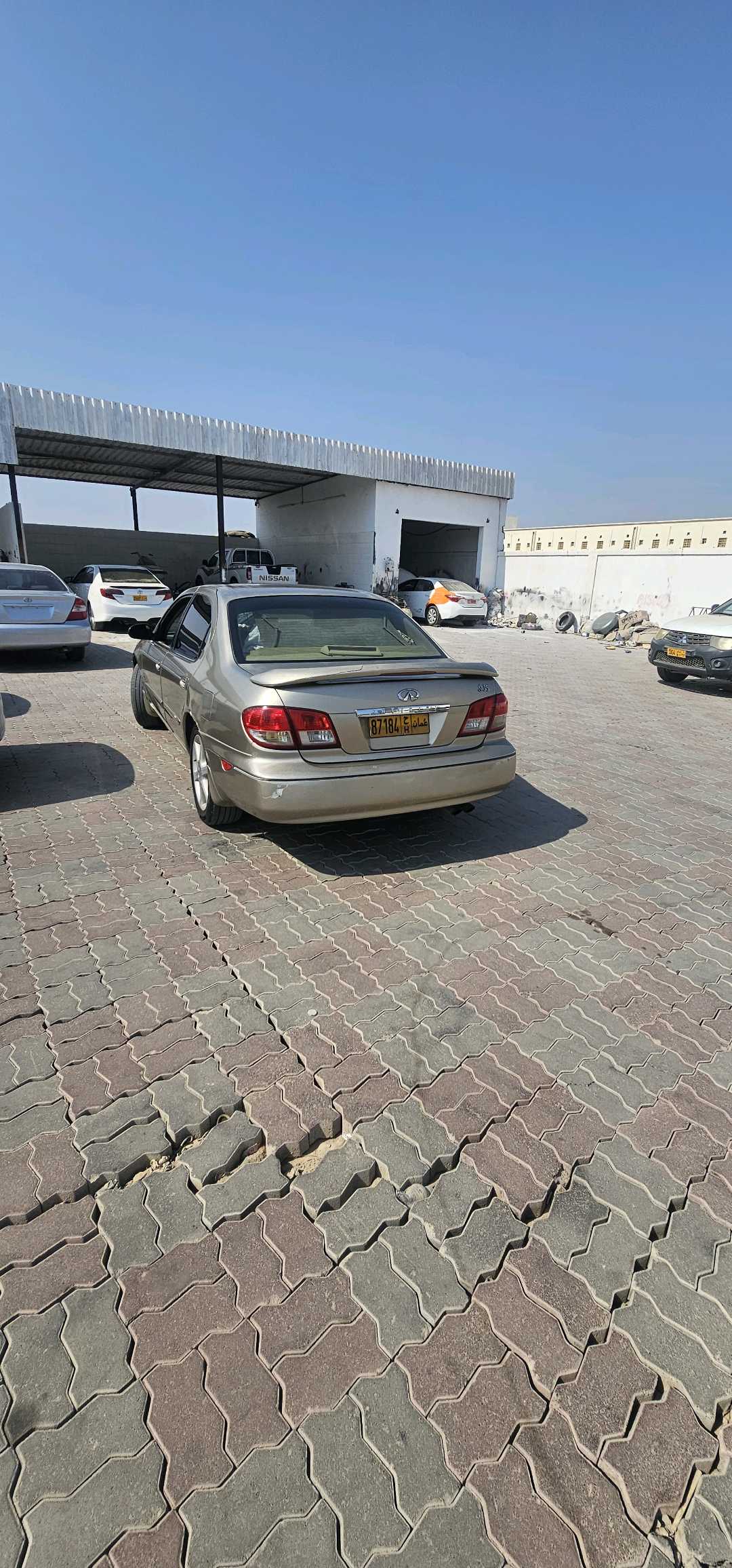 Car Image 2002 INFINITI I 