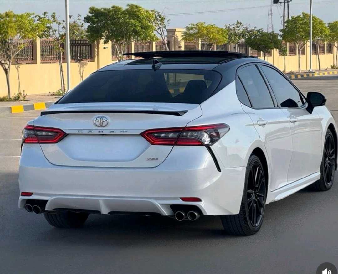 Car Image 2023 TOYOTA CAMRY XSE