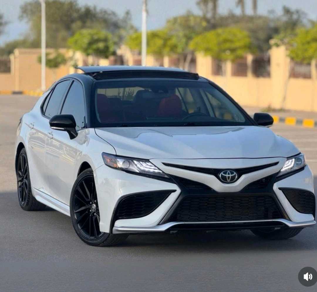 Car Image 2023 TOYOTA CAMRY XSE