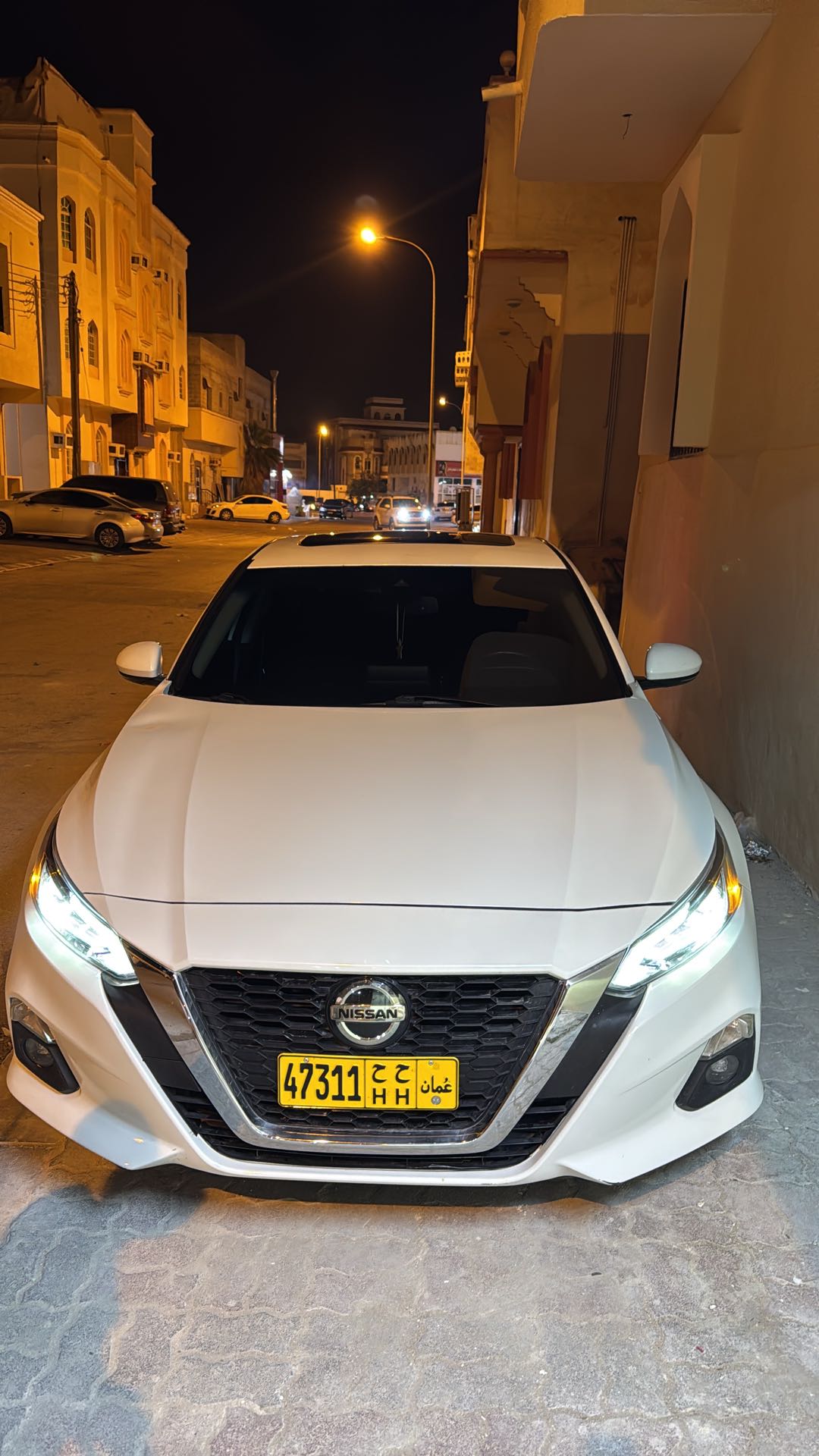 Car Image 2019 NISSAN ALTIMA SV